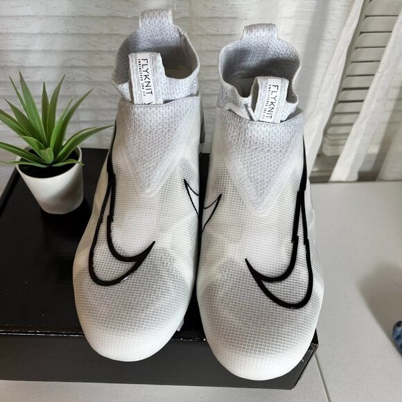 Nike Alpha Menace Elite 3 White Platinum Football Cleats Mens Size 9 CT6648-109 - Picture 3 of 7